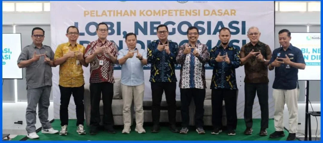 Foto: Para pengurus dan Direksi BPR Syariah DPW Himbarsi DIY.